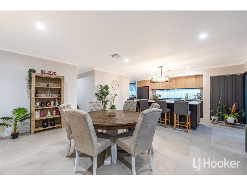 25 Abington Parade, Madora Bay WA 6210