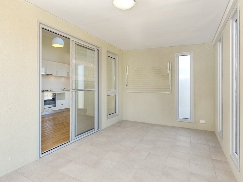 18/12 Bushlark Turn, Erskine WA 6210