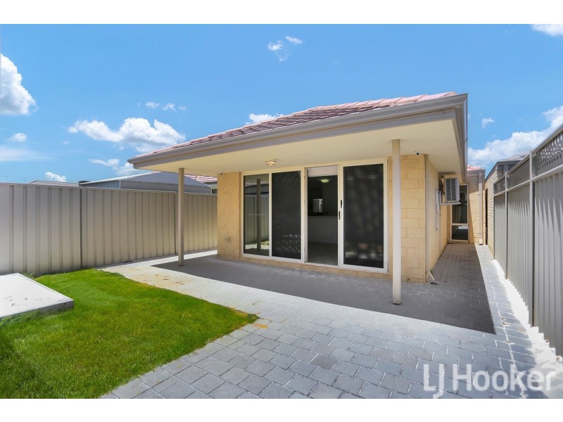 35 Adelong Avenue, Golden Bay WA 6174