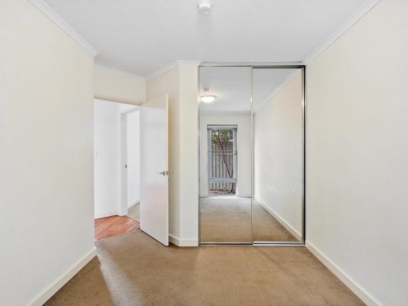 29/12 Bushlark Turn, Erskine WA 6210