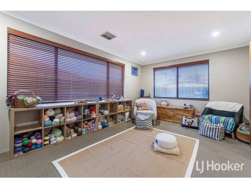 36 Tranquility Way, Halls Head WA 6210