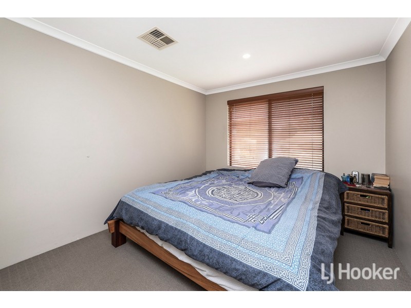36 Tranquility Way, Halls Head WA 6210