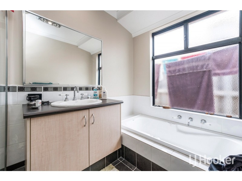 36 Tranquility Way, Halls Head WA 6210