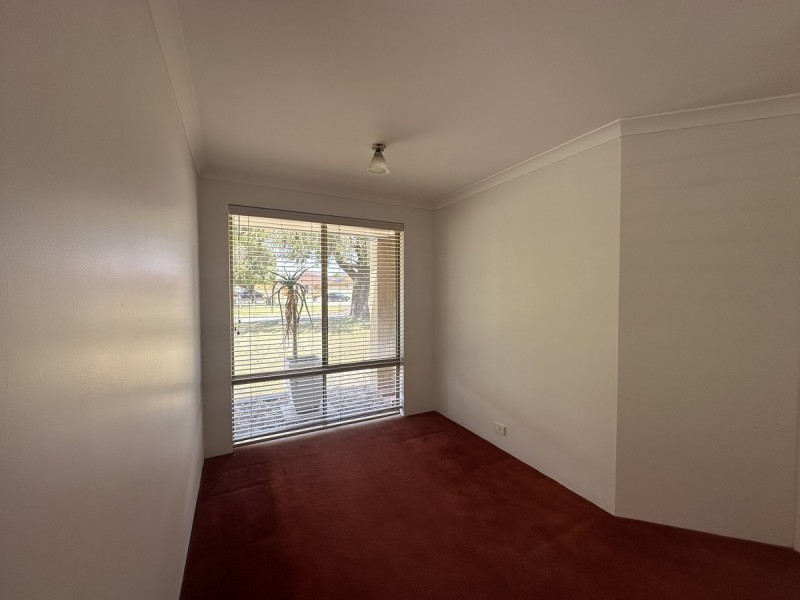 30 Montoro Drive, Port Kennedy WA 6172