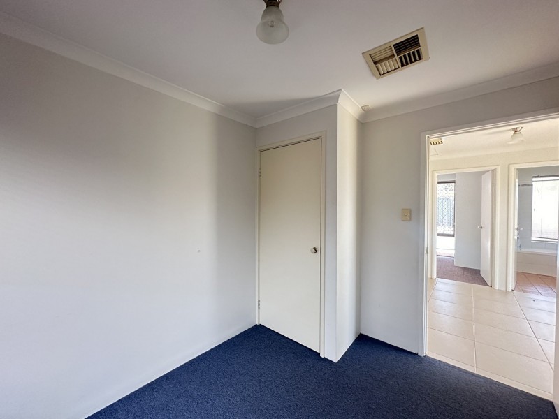 30 Montoro Drive, Port Kennedy WA 6172