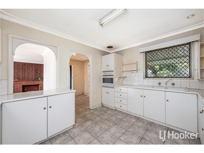 2 Kirkham Street, Pinjarra WA 6208
