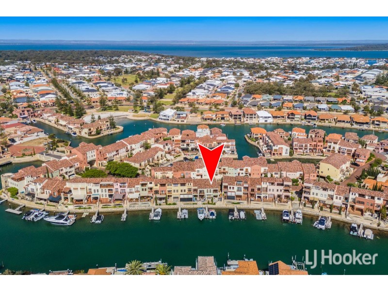 31/18 Port Quays, Wannanup WA 6210