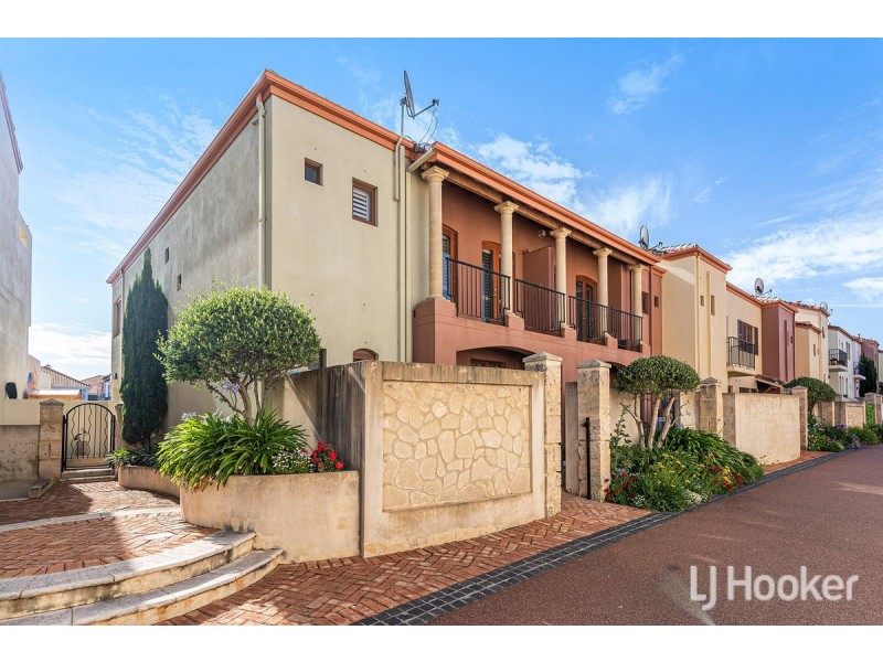 31/18 Port Quays, Wannanup WA 6210
