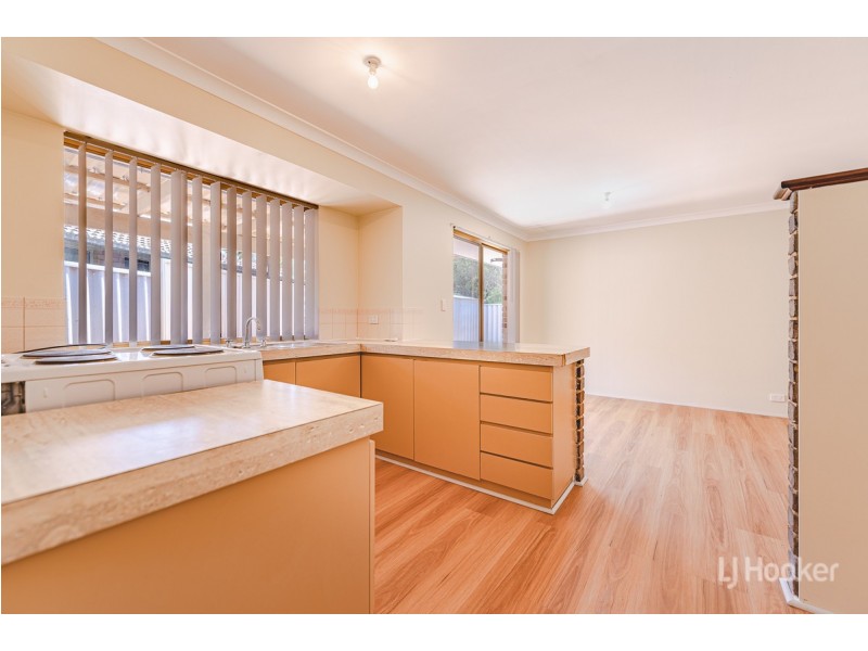 2/3 Olinda Court, Greenfields WA 6210