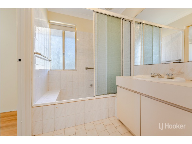 2/3 Olinda Court, Greenfields WA 6210