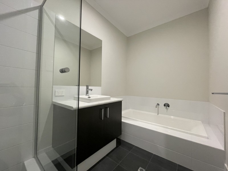 6 Kadara Street, Rockingham WA 6168