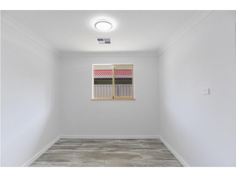 6 Stainer Avenue, Rockingham WA 6168