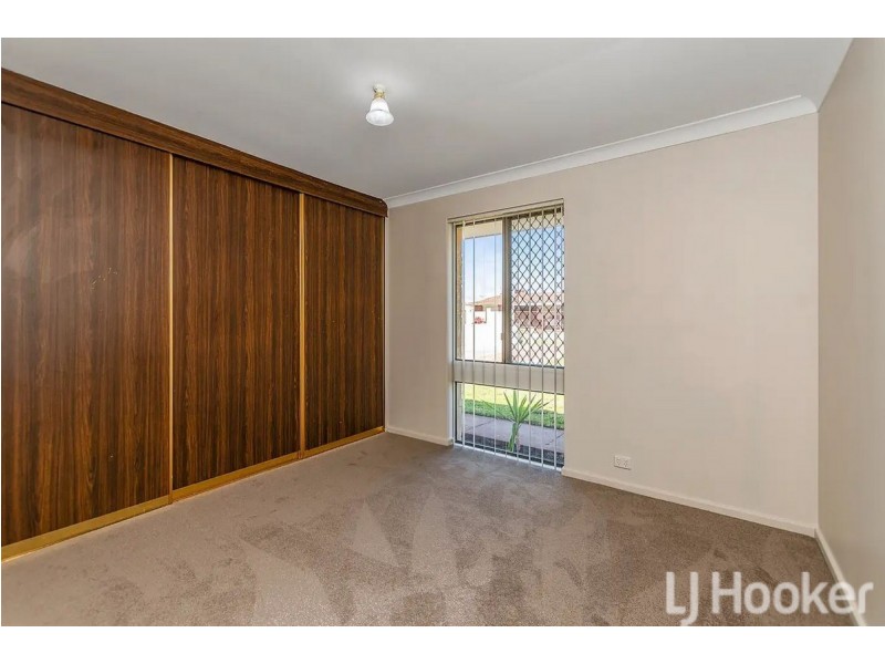 14 Nowranie Place, Hillman WA 6168