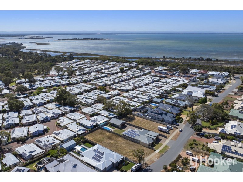 70 Silverton Crescent, Erskine WA 6210