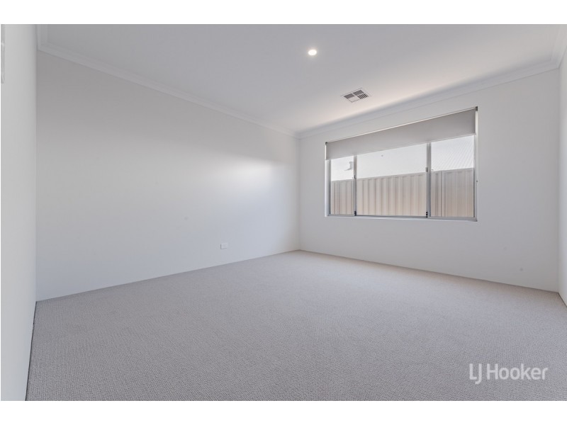 19 Westport Street, Madora Bay WA 6210