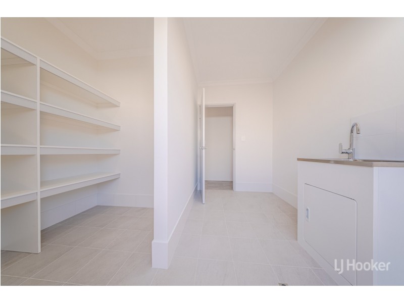 19 Westport Street, Madora Bay WA 6210