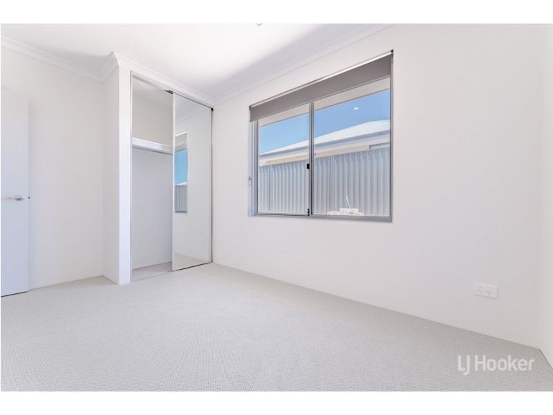 19 Westport Street, Madora Bay WA 6210