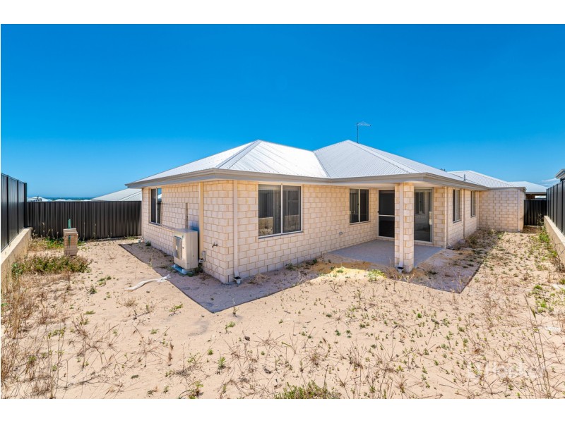 19 Westport Street, Madora Bay WA 6210