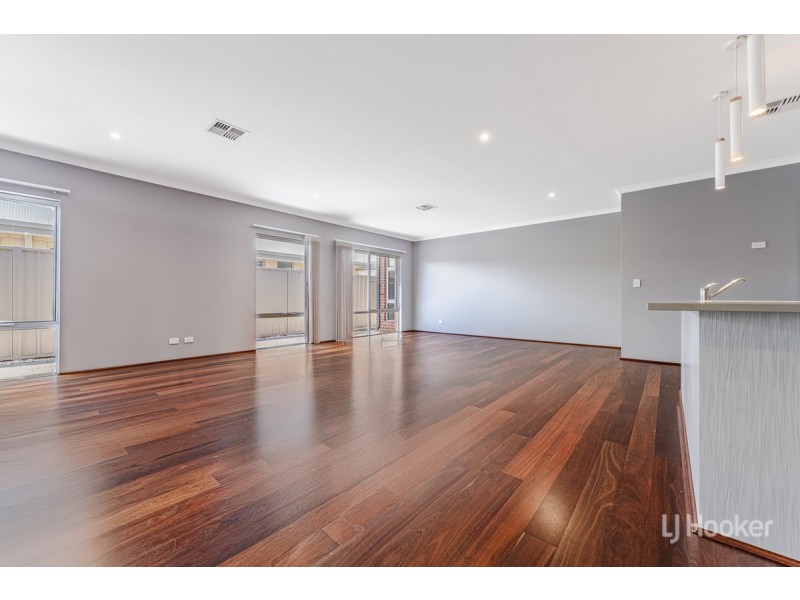 7 Fallow Street, Karnup WA 6176