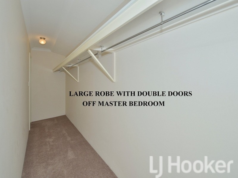 6 Santalum Circus, Halls Head WA 6210