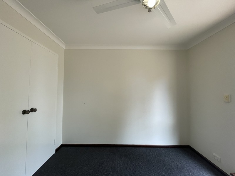 1 Aberdeen Close, Halls Head WA 6210