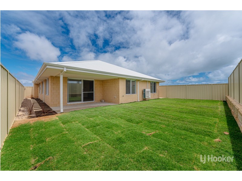 230 Foreshore Drive, Singleton WA 6175