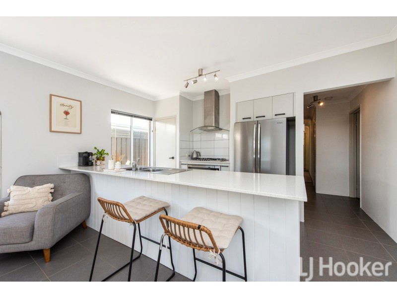 15 Jinatong Loop, Dawesville WA 6211