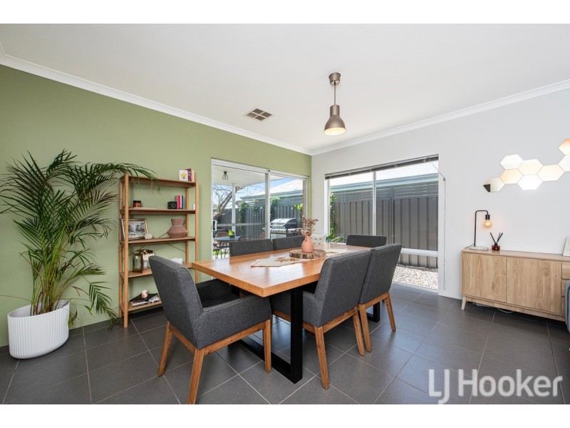 15 Jinatong Loop, Dawesville WA 6211