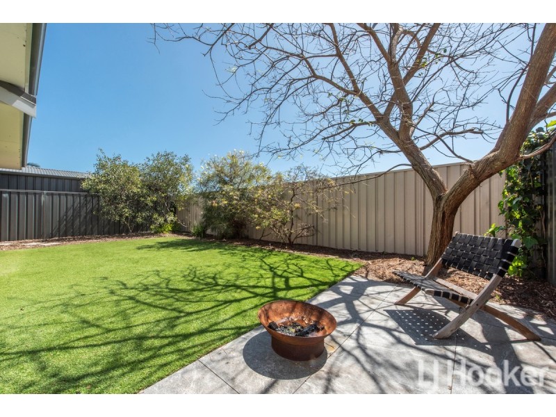 15 Jinatong Loop, Dawesville WA 6211