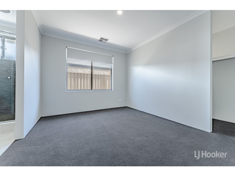 7 Caledon Street, Golden Bay WA 6174