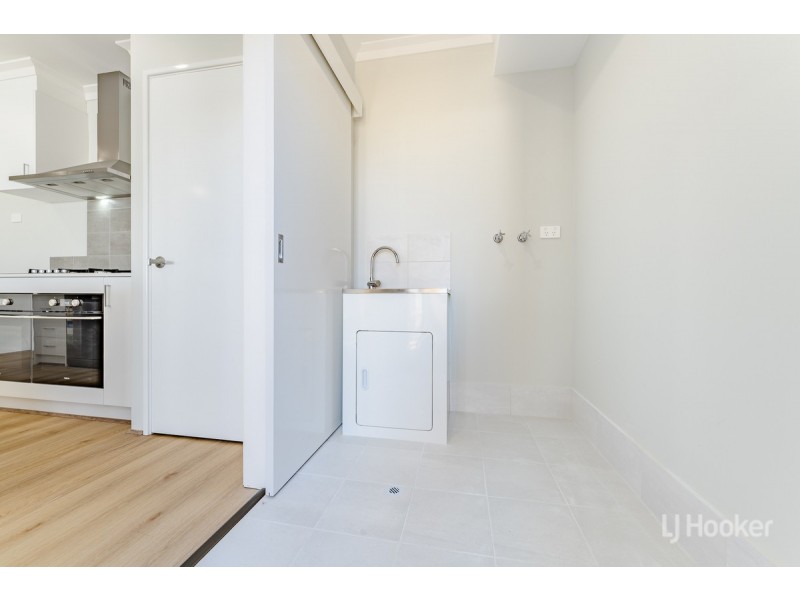 7 Caledon Street, Golden Bay WA 6174