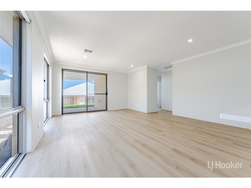 7 Caledon Street, Golden Bay WA 6174