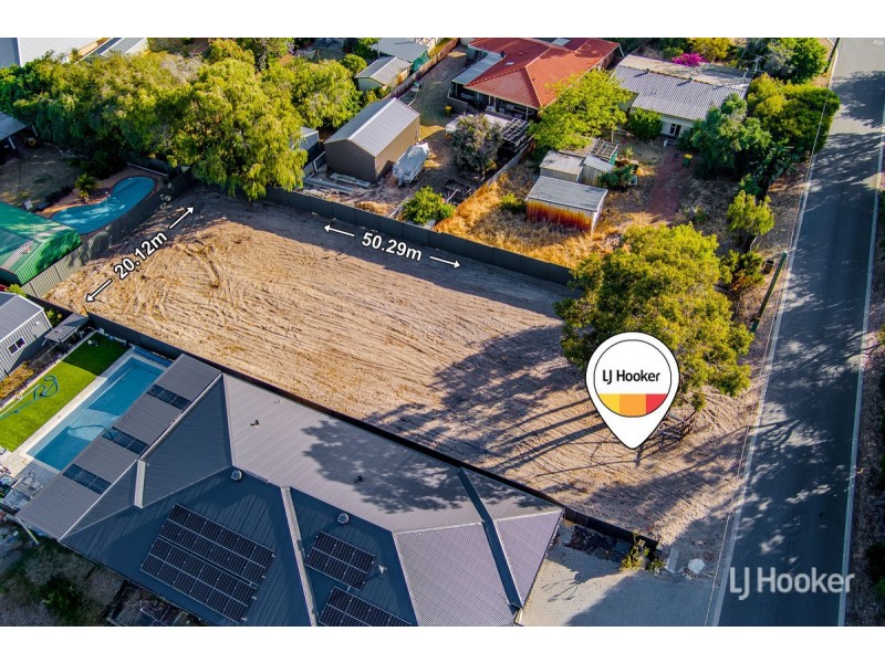 13 Merrivale Street, Wannanup WA 6210