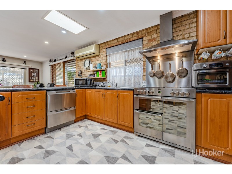 13 Kedron Place, Greenfields WA 6210