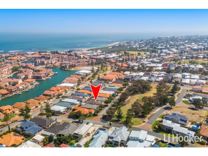 5 Masthead Way, Wannanup WA 6210