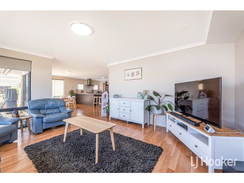 5 Masthead Way, Wannanup WA 6210