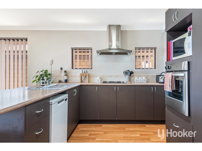 5 Masthead Way, Wannanup WA 6210
