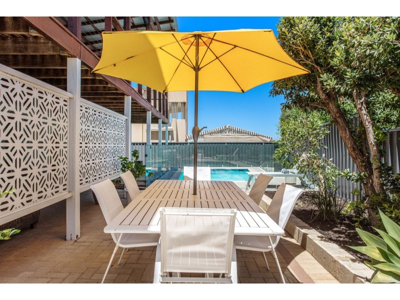 22 Verona Crescent, Falcon WA 6210
