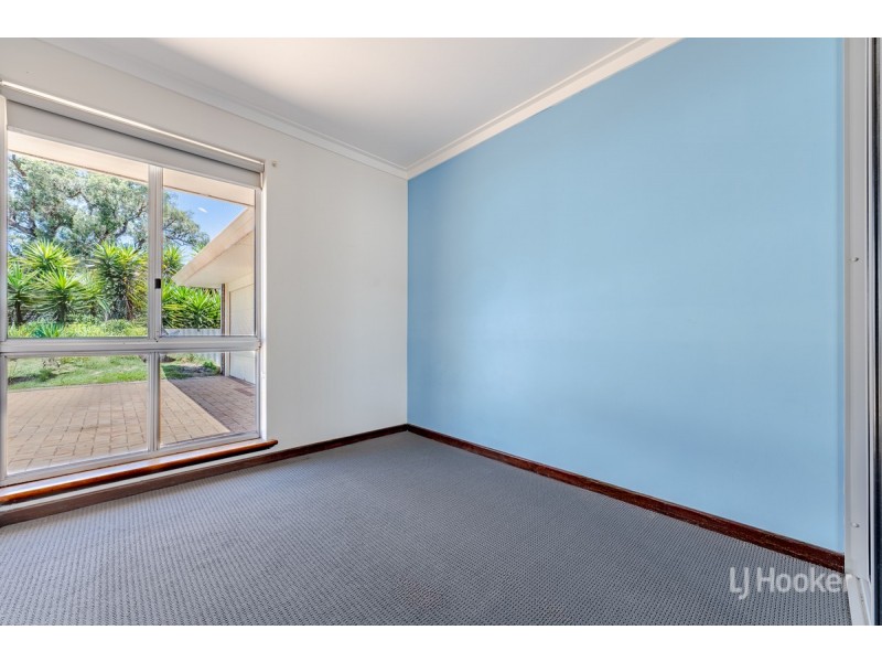 11 Moorine Court, Hillman WA 6168