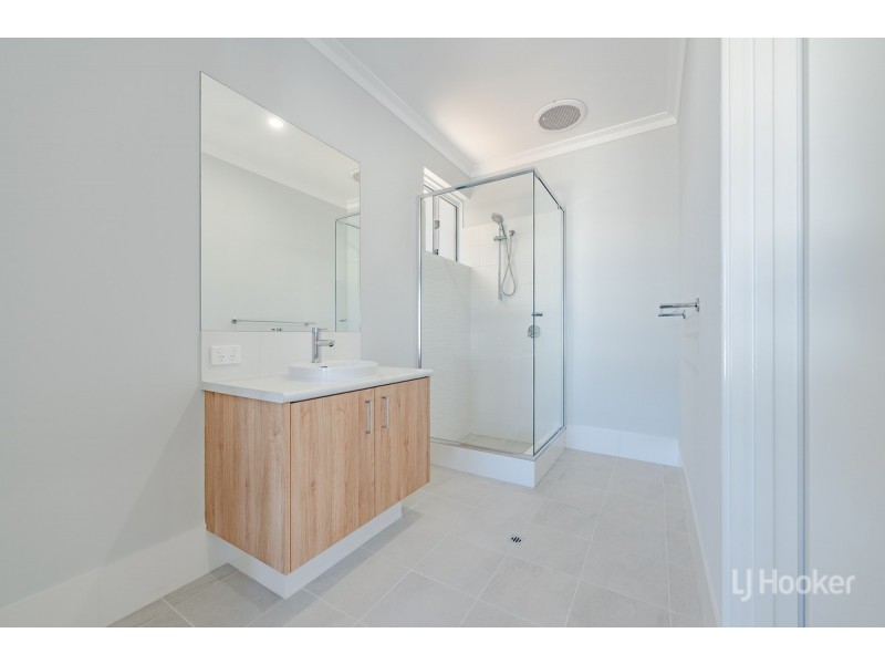 31 Angalore Road, Madora Bay WA 6210