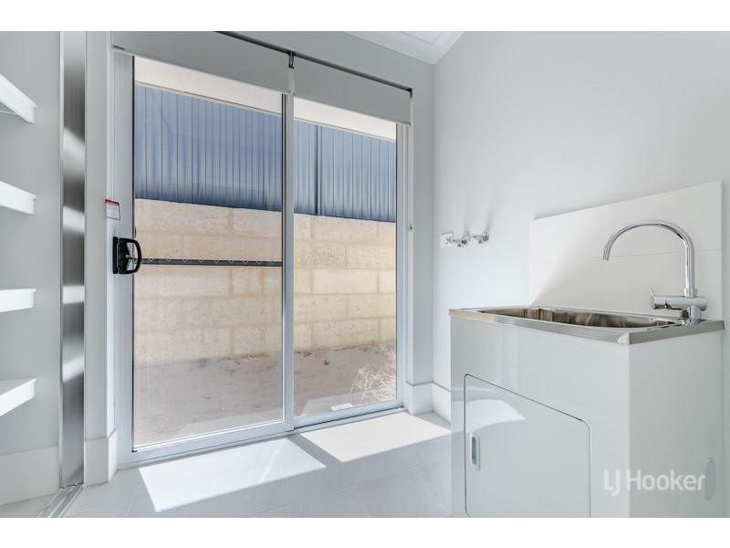 31 Angalore Road, Madora Bay WA 6210