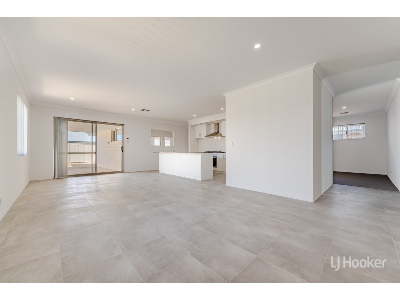 82 Bailey Boulevard, Dawesville WA 6211