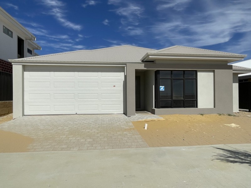 61 Angalore Road, Madora Bay WA 6210