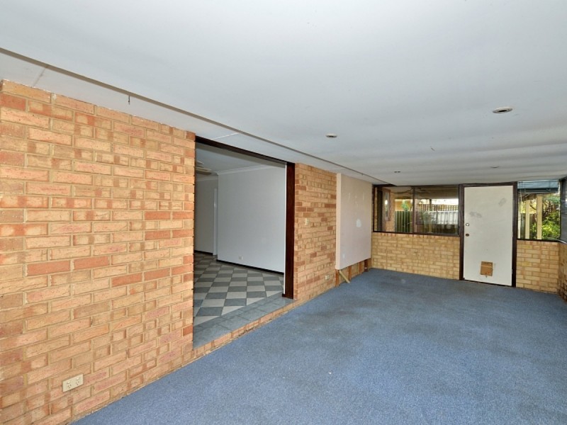 14 Challenger Road, Madora Bay WA 6210