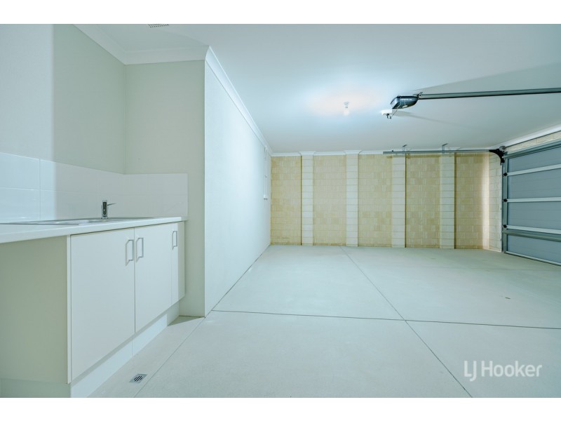 16 Burnished Drive, Baldivis WA 6171