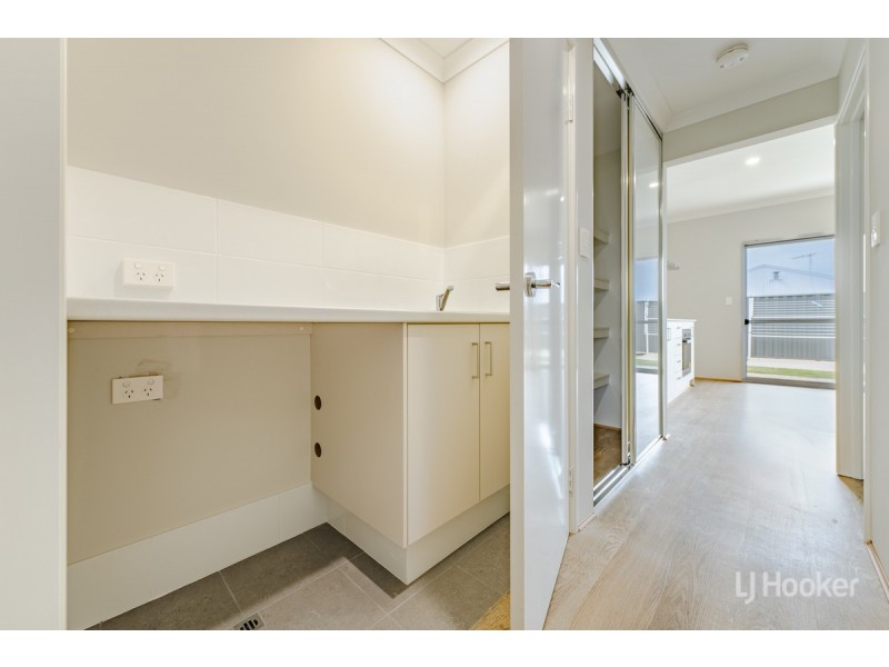 16/B Burnished Drive, Baldivis WA 6171