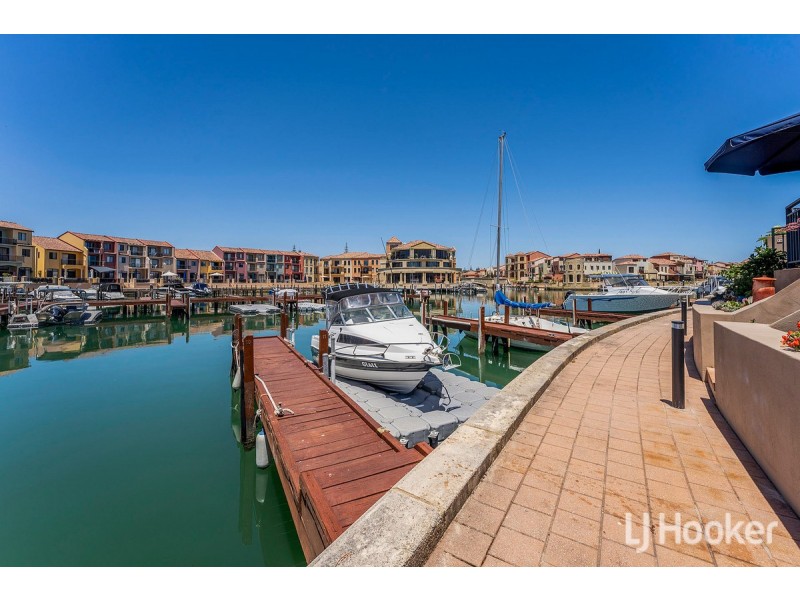 11/69 Westview Parade, Wannanup WA 6210