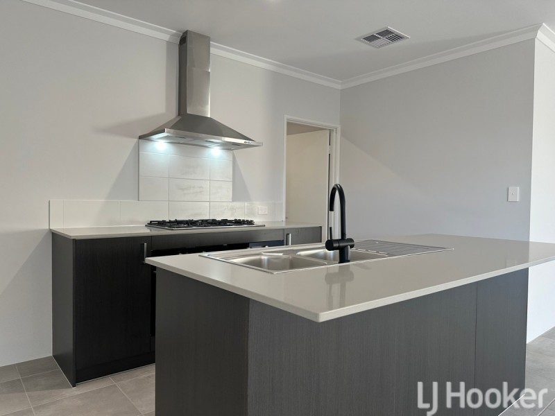 40 Huntington Street, Madora Bay WA 6210