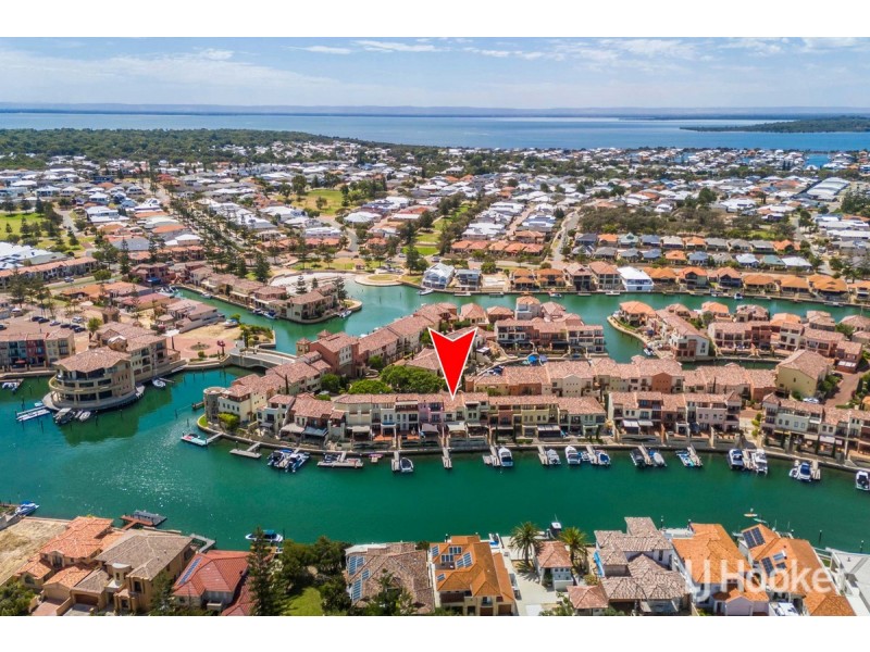 25/18 Port Quays, Wannanup WA 6210