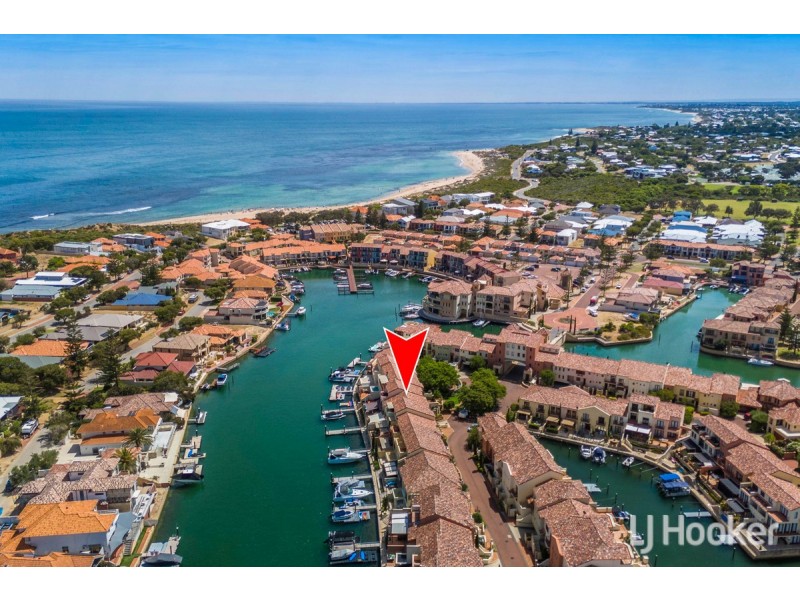 25/18 Port Quays, Wannanup WA 6210